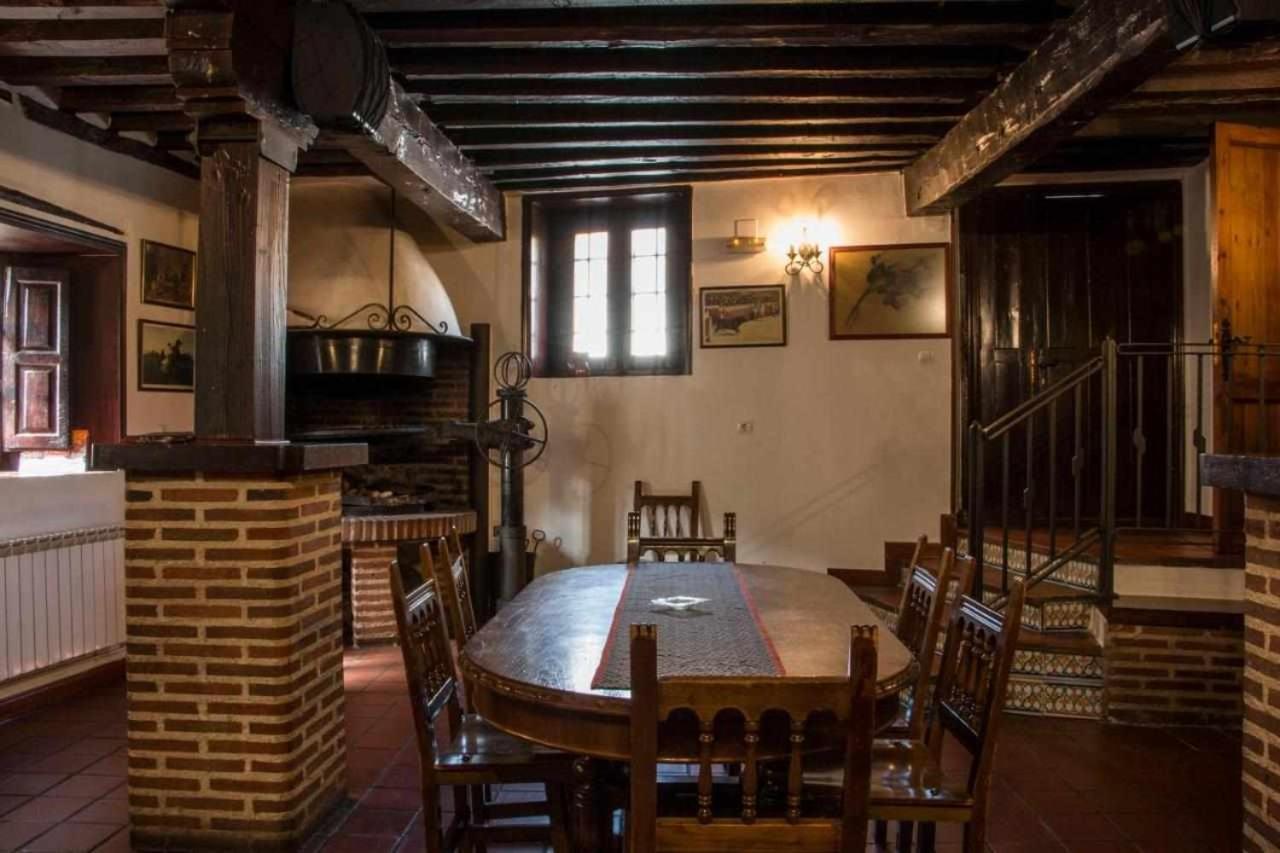 Casa Rural Paco Munogalindo Екстер'єр фото